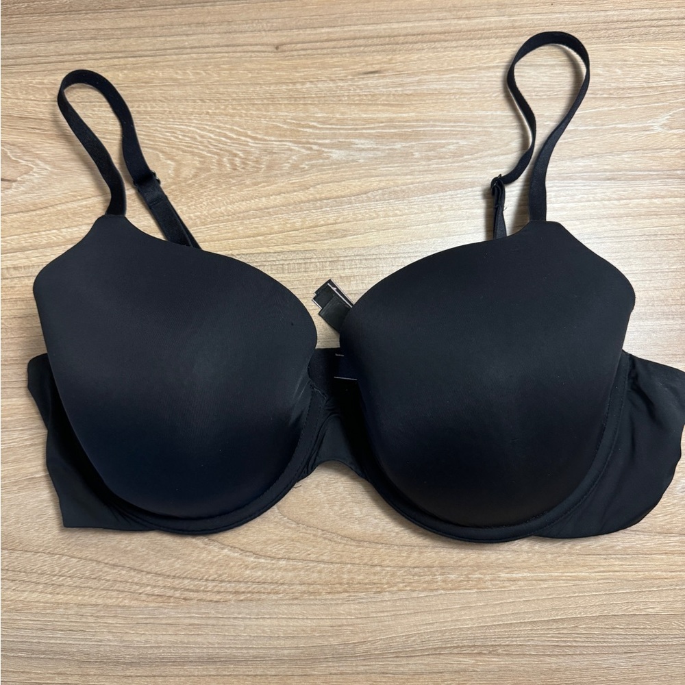 Demi‎ 38 C Bra Victoria's Secret Solid Black Underwire Shoulder Straps